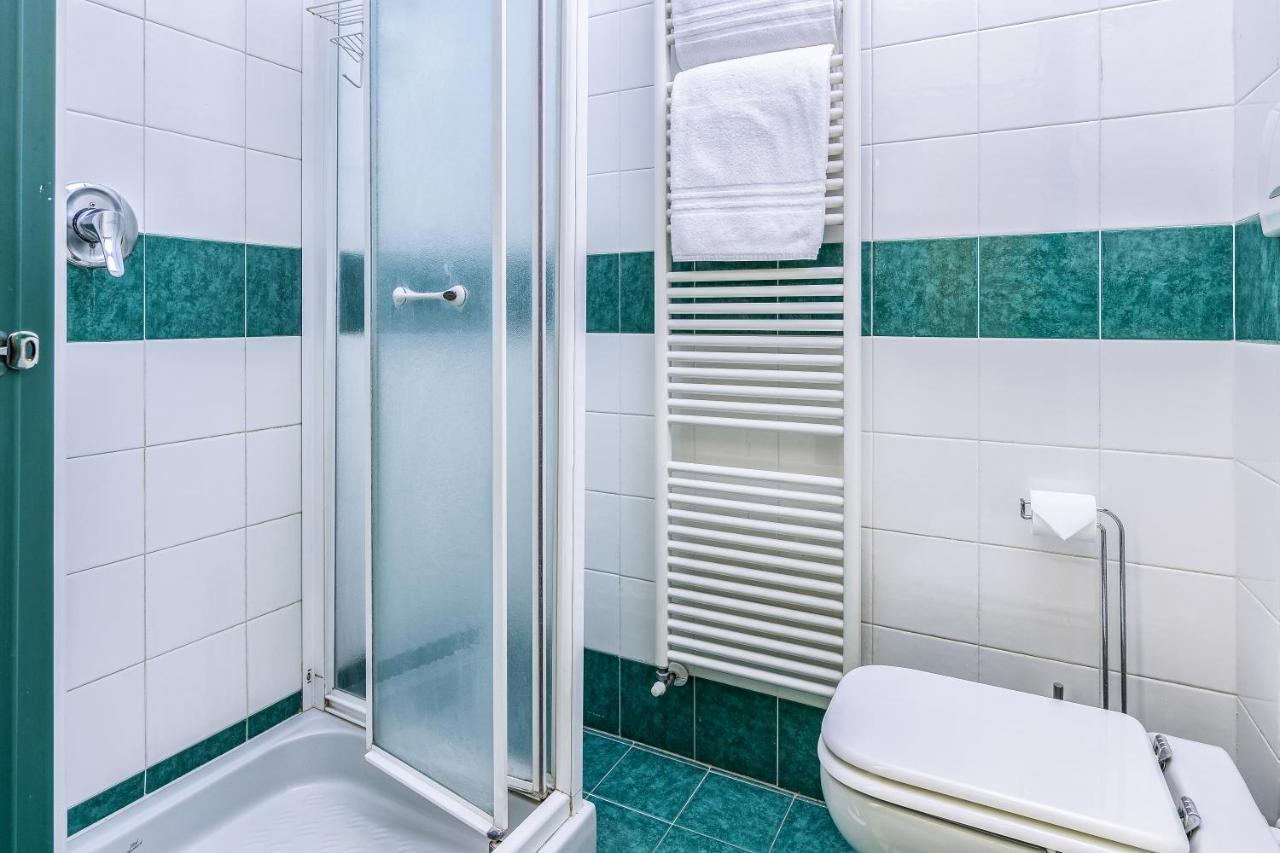 Beplace Apartments In Dateo ミラノ エクステリア 写真